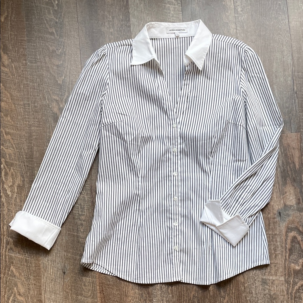 Striped Button-Up Shirt with White Collar and Cuffs Express